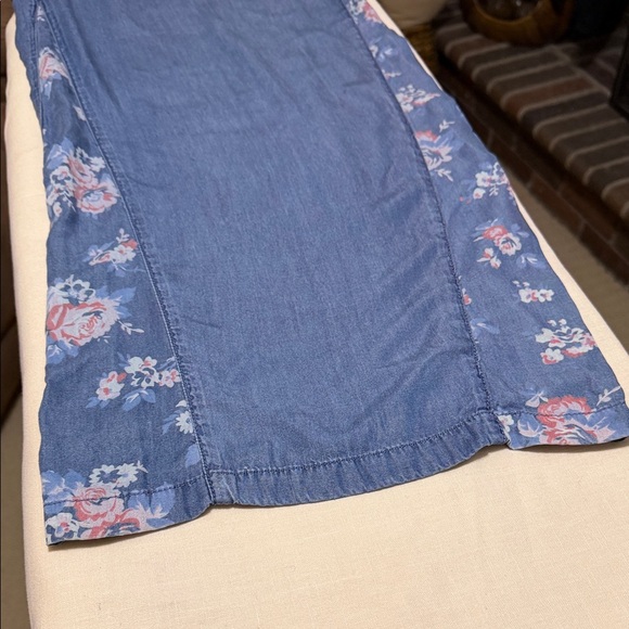 Maurices Blue with Floral Insert Wide Leg Palazzo Bohemian Jeans Pants, Size 10. - Picture 6 of 13